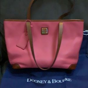 Dooney & Bourke Bags - Dooney & Bourke purse Dooney & Bourke Bags - Dooney & Bourke purse